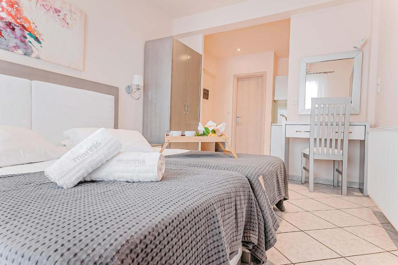 Marinis Boutique Rooms Nea Iraklitsa Exterior foto