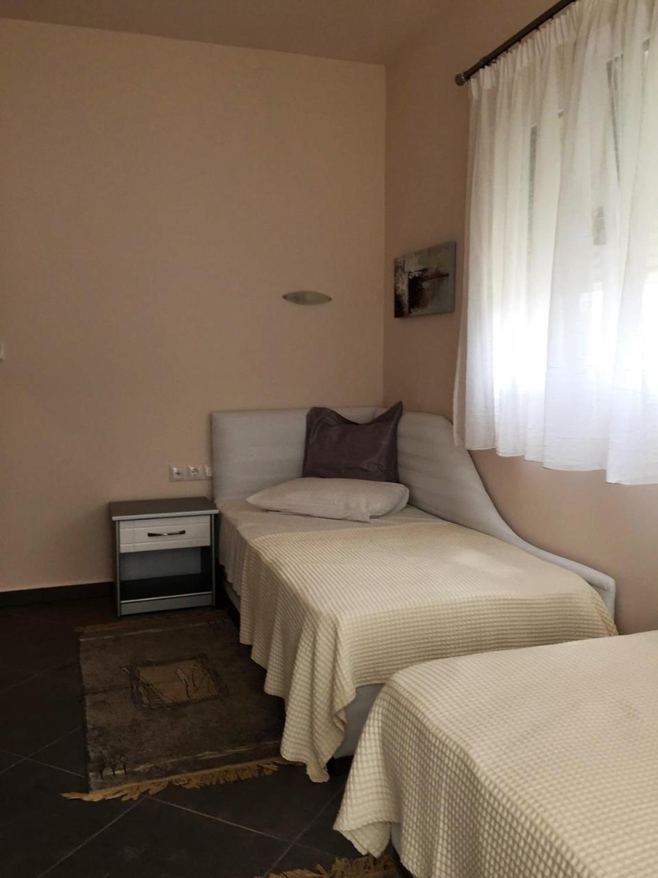 Marinis Boutique Rooms Nea Iraklitsa Exterior foto