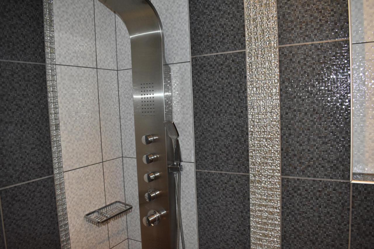 Marinis Boutique Rooms Nea Iraklitsa Exterior foto
